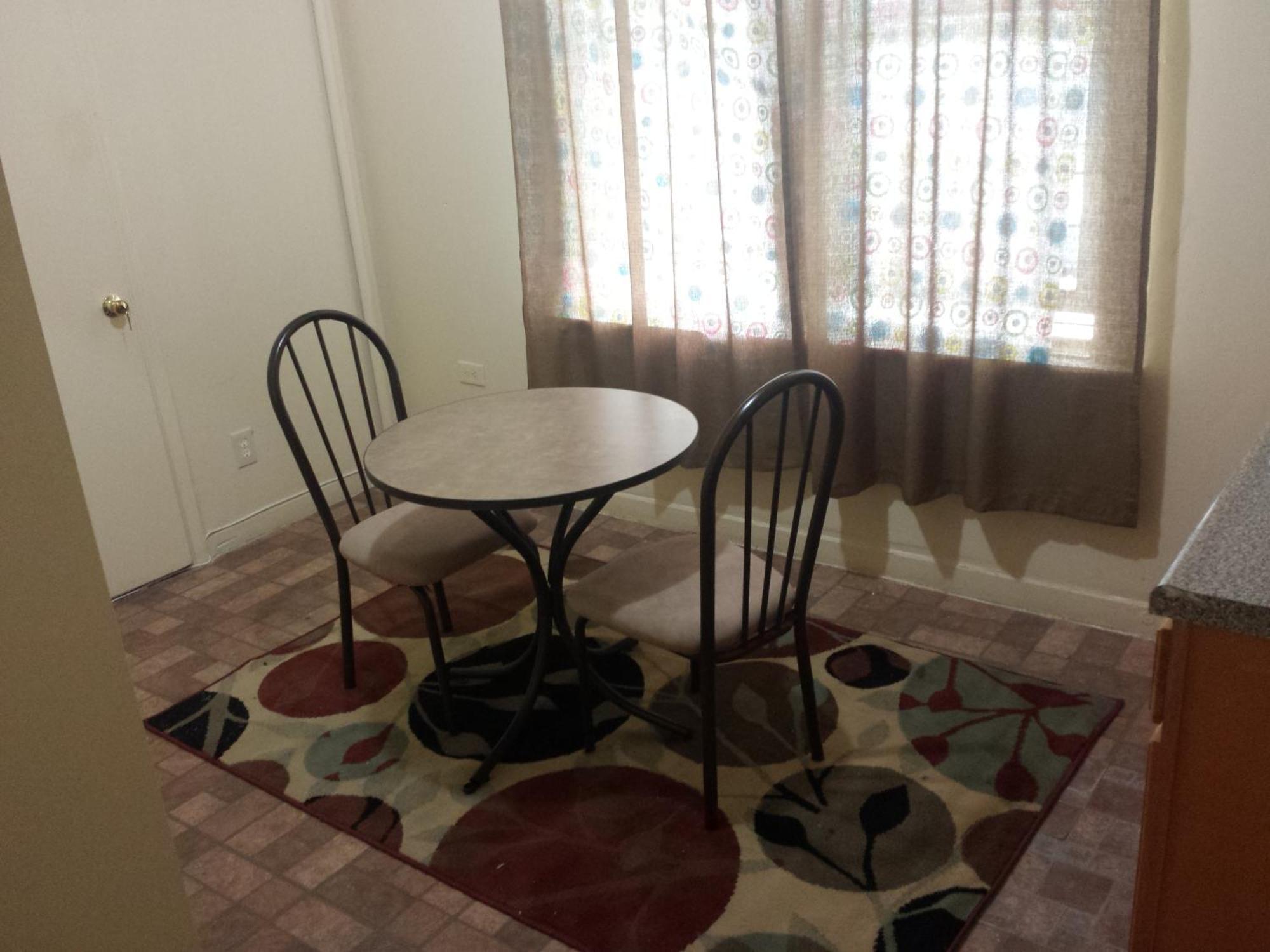 Studio, One And Two Bedroom Apartments - Bronx New York Bilik gambar